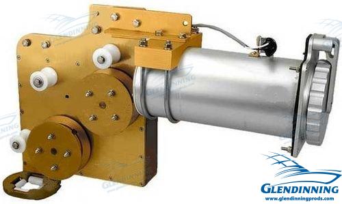 CABLEMASTER CM-8 100AMP 24V W/O HAWSEPI 04094